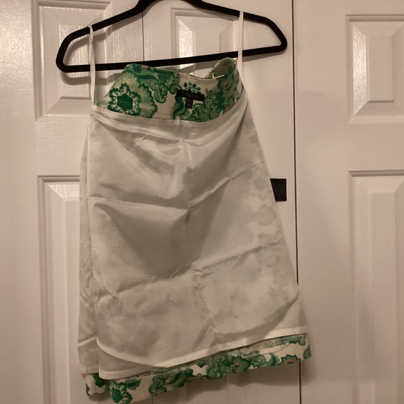 Authentic Burberry London skirt - Picture 6 of 7